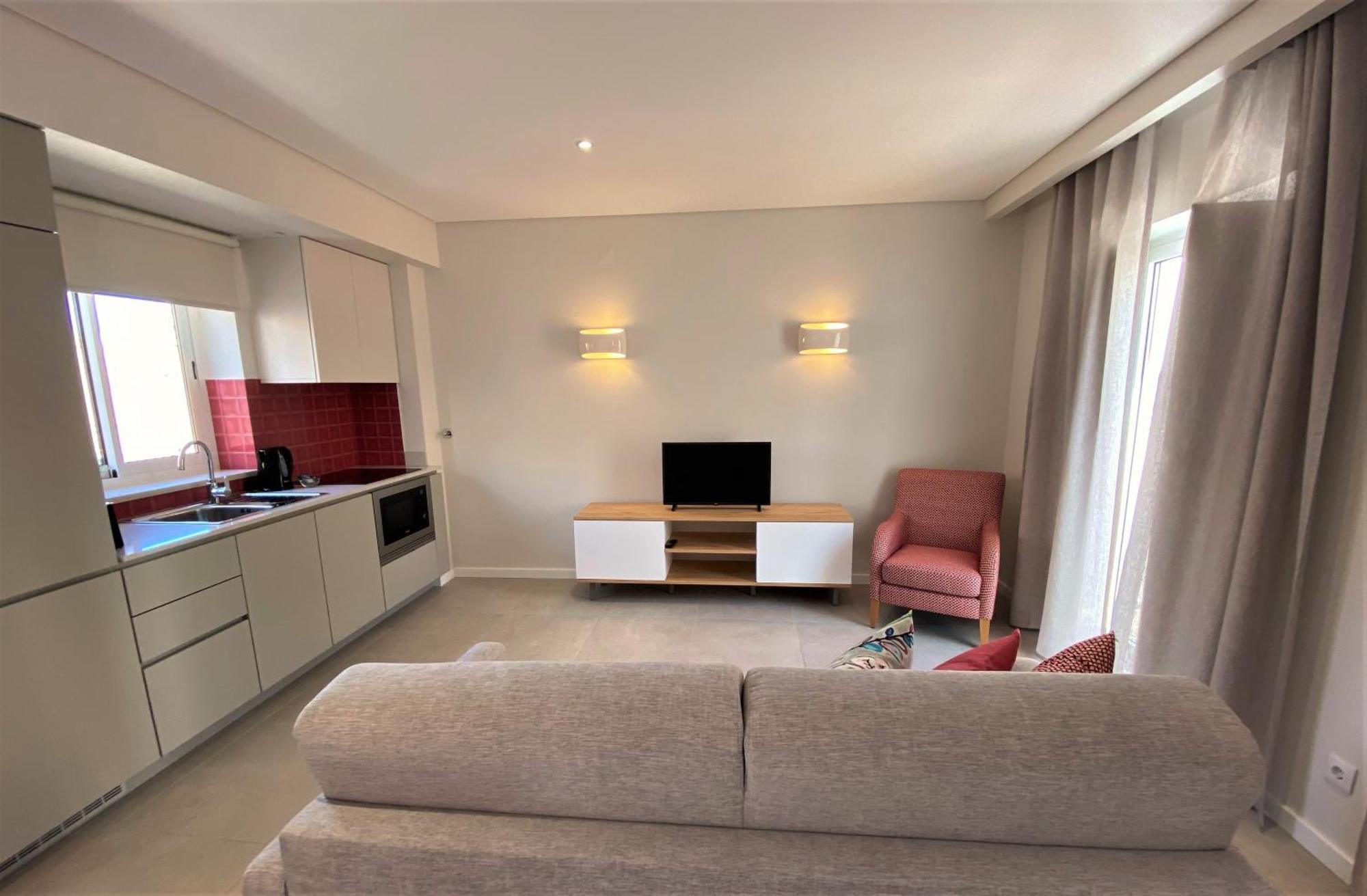 Cardeal Suites & Apartments FAO Rum bild