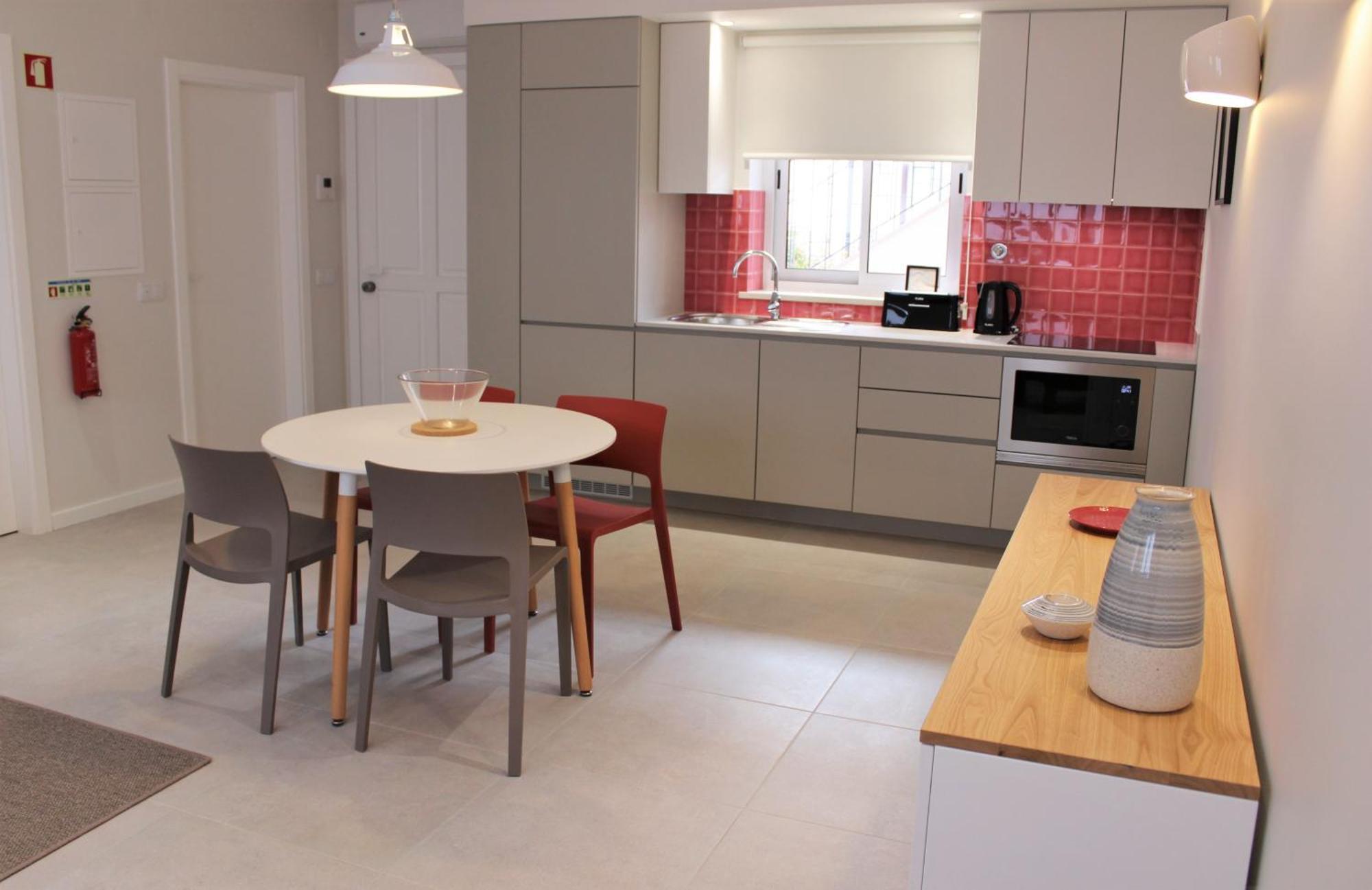 Cardeal Suites & Apartments FAO Rum bild